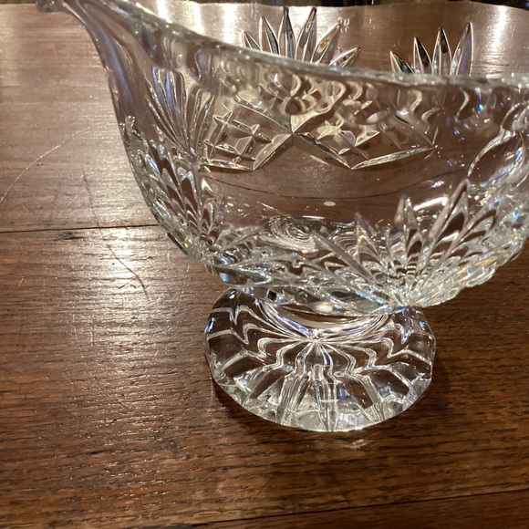 Leaded crystal footed sauce boat - Picture 3 of 7
